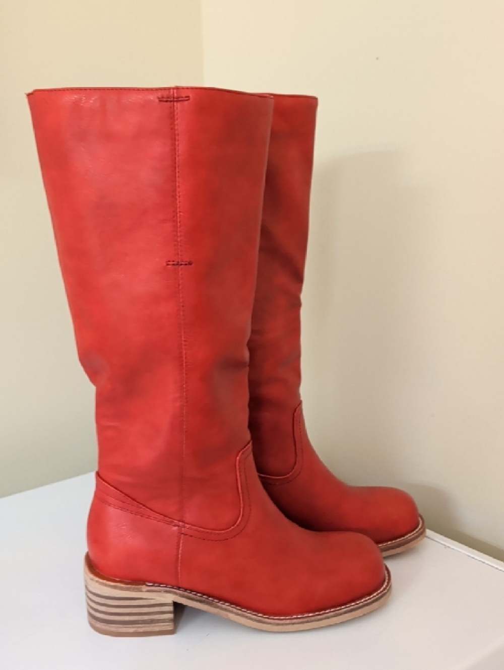 VBDB Red Knee High Boots 6.5 Square Toe Block Heel Wide Calf NIB - Picture 5 of 11